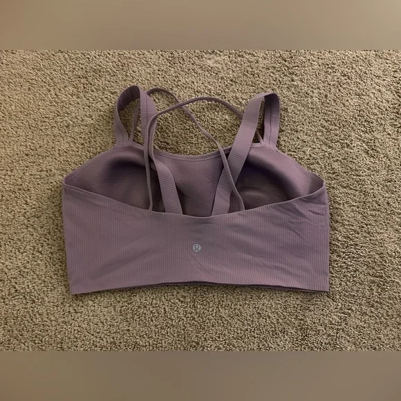 Lululemon Like a Cloud Ribbed Bra. - Picture 2 of 4